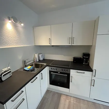 Kuestenbude Strandkrabbe * 그로미츠